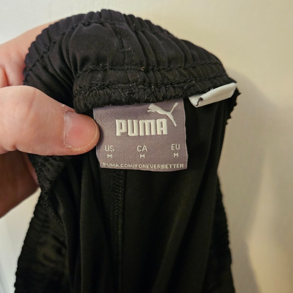 Puma Mens Shorts Black and Red Size Medium - Picture 3 of 5